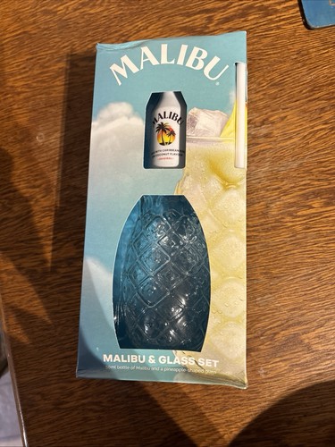 Malibu pineapple shaped glass - malibu,